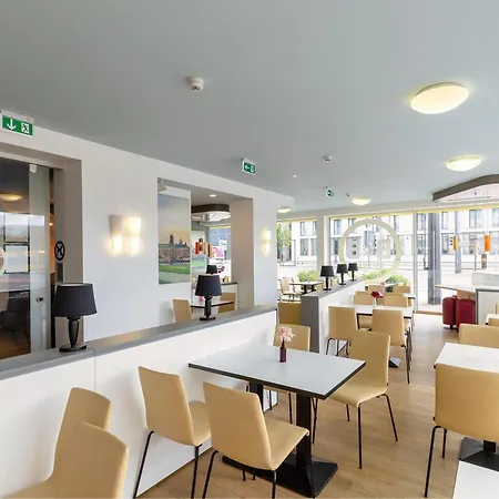 Hotell Dresden-messe 3*